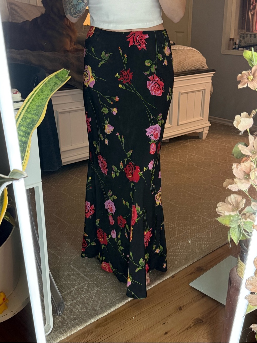 Vintage Suzy Shier Black Maxi Skirt with Pink & Red Rose Print